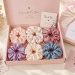 Cột Tóc Scrunchie – Phụ Kiện Thời Trang Được Yêu Thích Nhất Hiện Nay -1